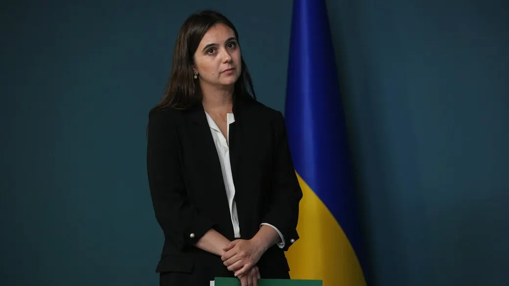 Мендель не пустили до Європарламенту: що стоїть за інцидентом із санкціями
