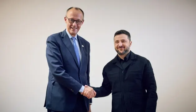 Мерц і Зеленський обговорили гібридну атаку на Лейпциг та підтримку України