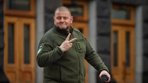 Залужний: головна загроза для України — втрата ідентичності