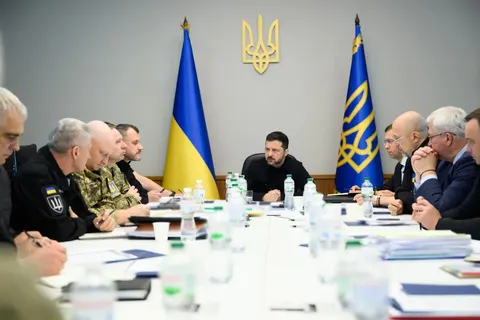 Ставка визначила пріоритети оборони: посилення РЕБ і переформатування мобільних