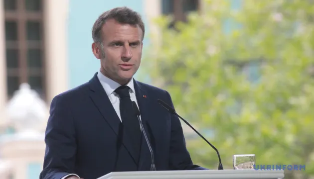 Макрон у Нью-Йорку: розмова з Трампом і Зеленським напередодні тижня ООН