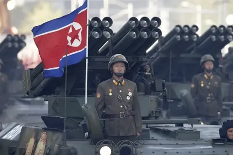 Зеленський: КНДР відправляє до Росії 30–50 тисяч військових заради бойового досв