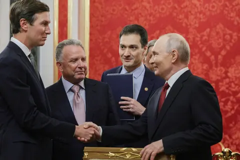 Чому Захід готується до війни у 2027 році: аналіз переговорів із Росією