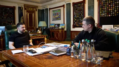 Зеленський про Федорова: давно не бачив, нині він поза Україною