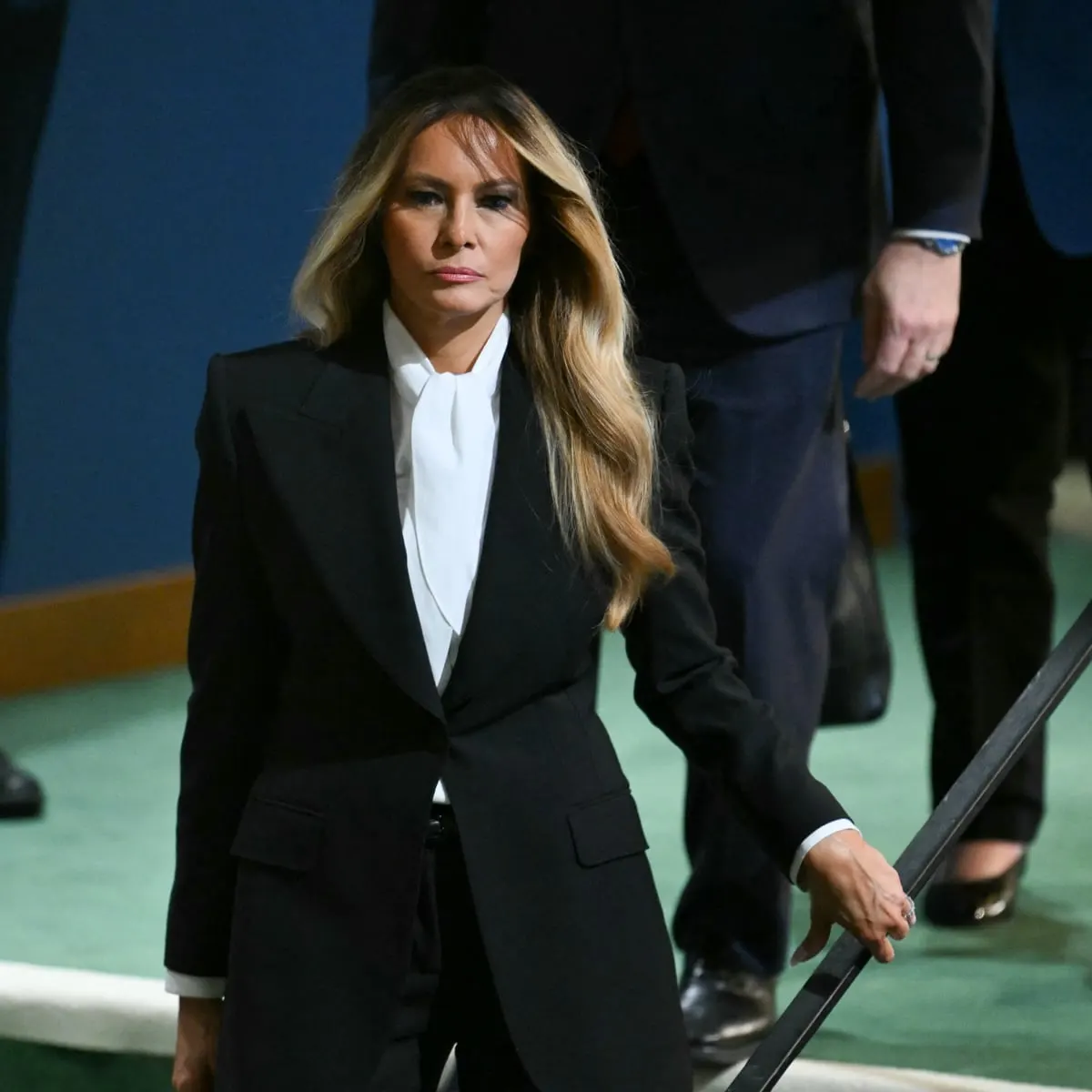 Меланія Трамп пустила CNN і Politico на свій захід — попри заборону в Білому домі